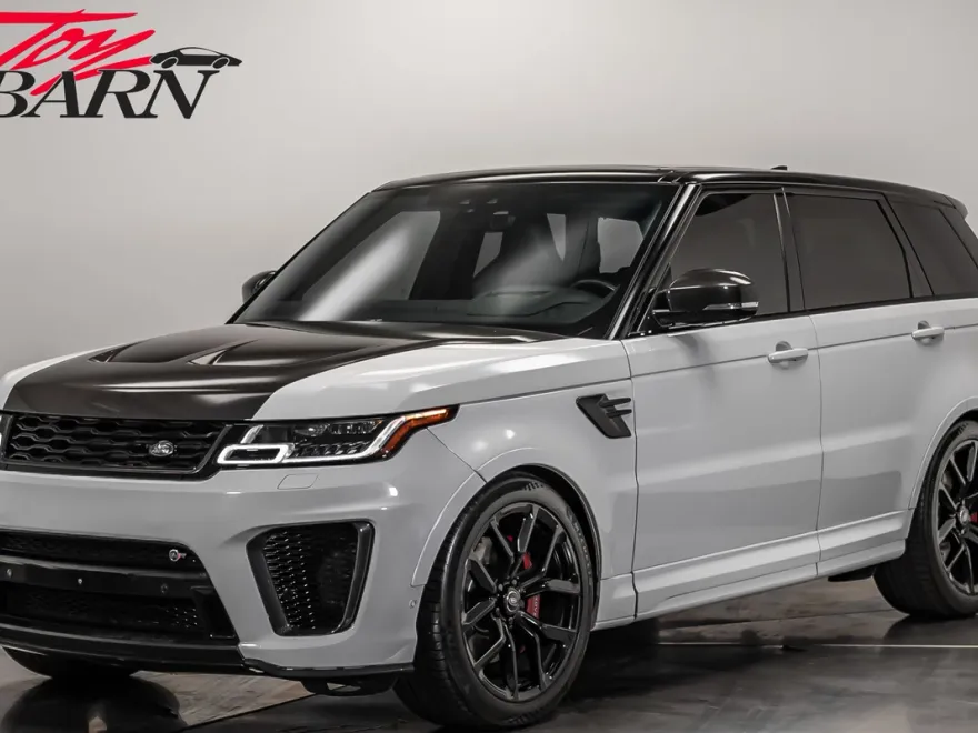 2018 Land Rover Range Rover Sport SVR photo 1