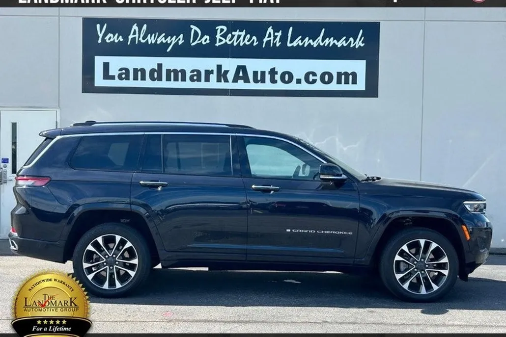 2023 Jeep Grand Cherokee Overland photo 1