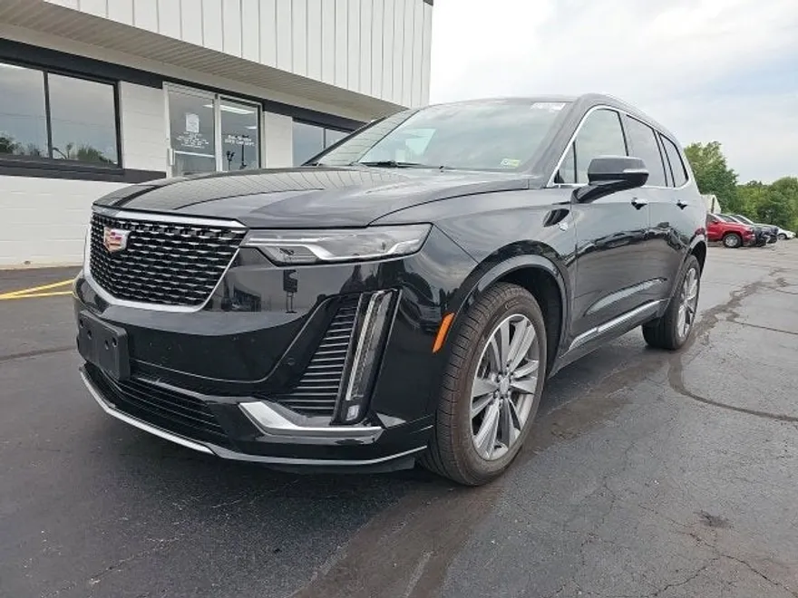 2025 Cadillac XT6 Premium Luxury photo 1