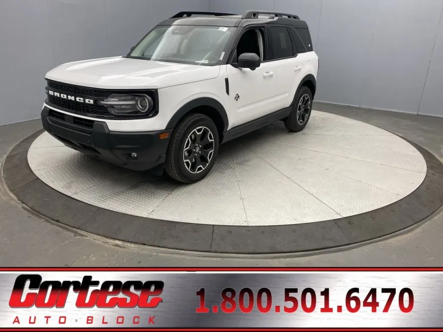 2025 Ford Bronco Sport Outer Banks photo 1