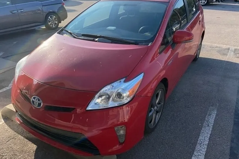 2015 Toyota Prius Four photo 1