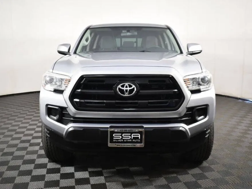 2017 Toyota Tacoma SR5 Sport TRD Pro photo 1