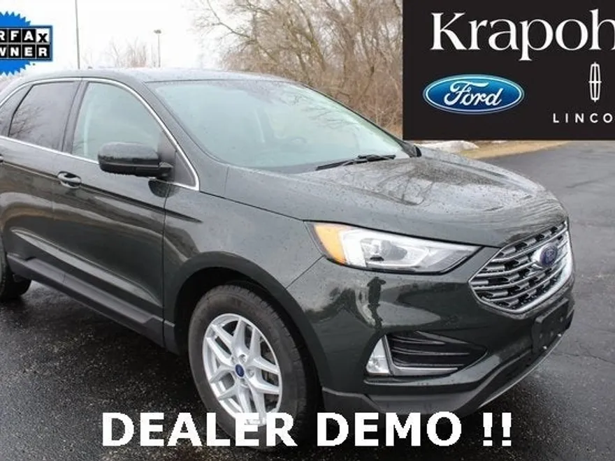 2022 Ford Edge SEL photo 1