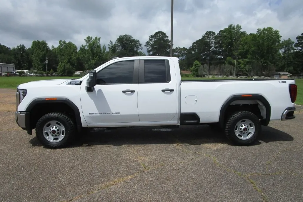 2024 Gmc Sierra Pro photo 1