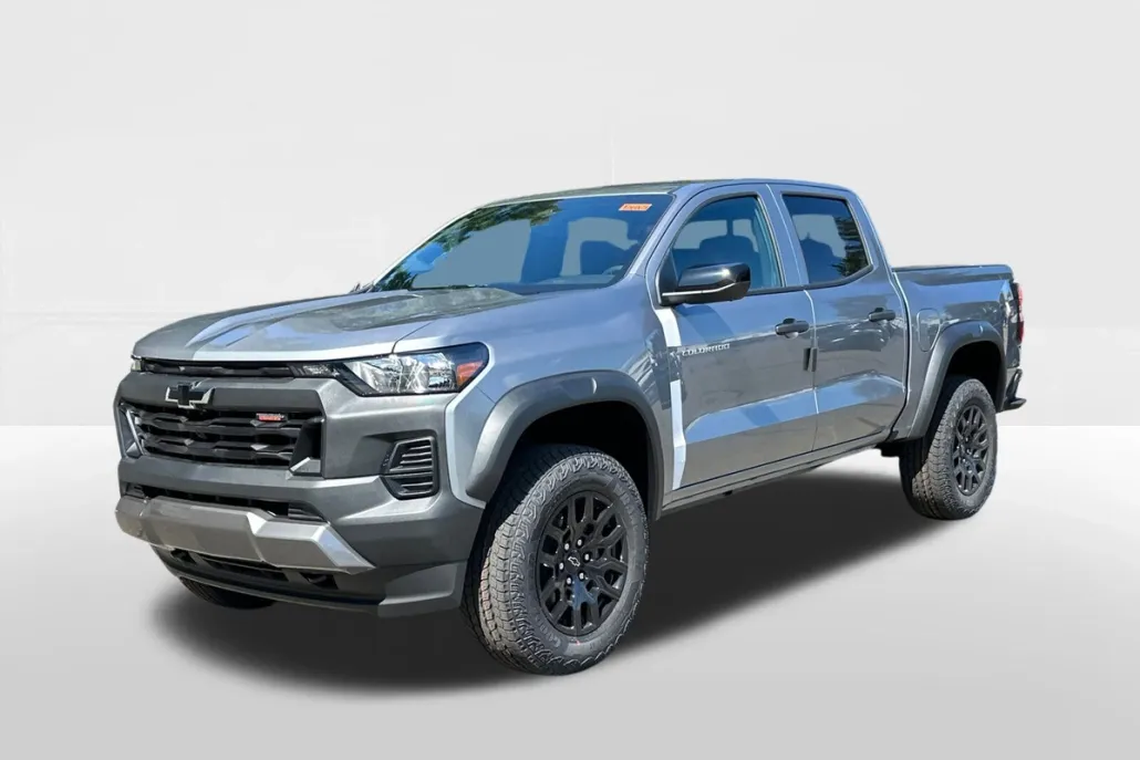 2026 Chevrolet Colorado Trail Boss photo 1