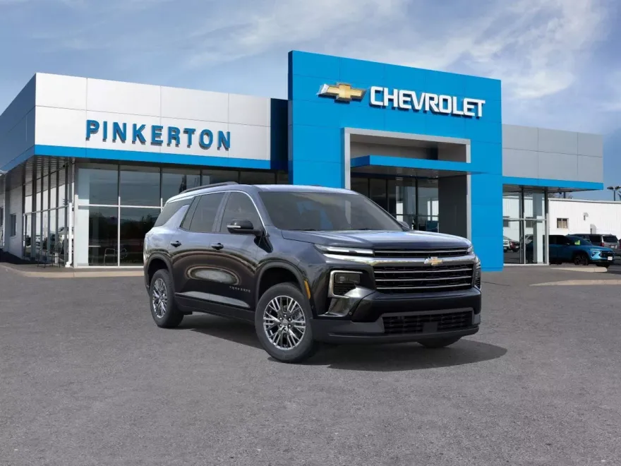 2025 Chevrolet Traverse photo 1