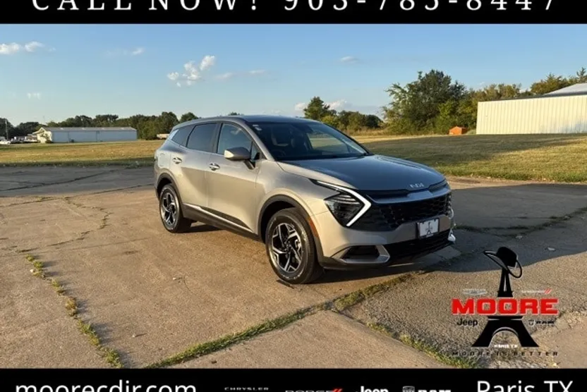 2024 Kia Sportage LX photo 1