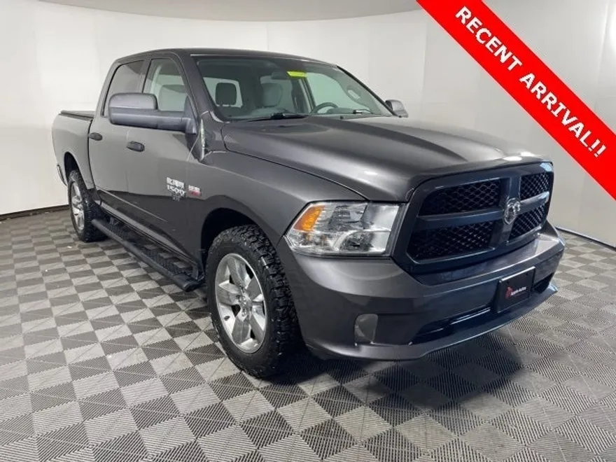 2019 Ram 1500 Classic Express photo 1