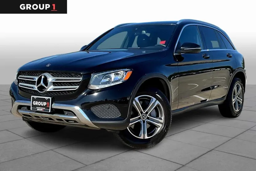 2018 Mercedes Benz GLC 300 photo 1