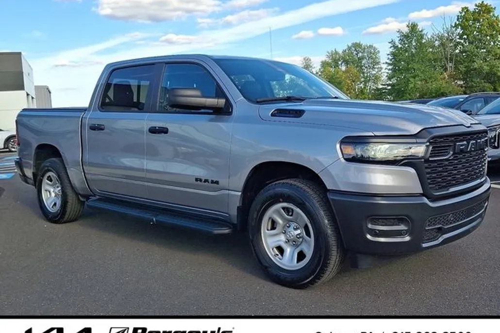 2025 Ram 1500 Tradesman photo 1