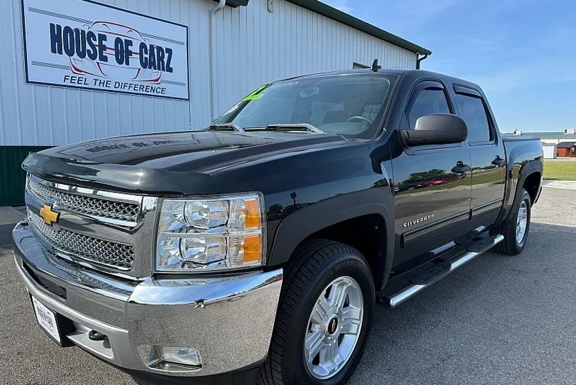 2012 Chevrolet Silverado 1500 LT photo 1