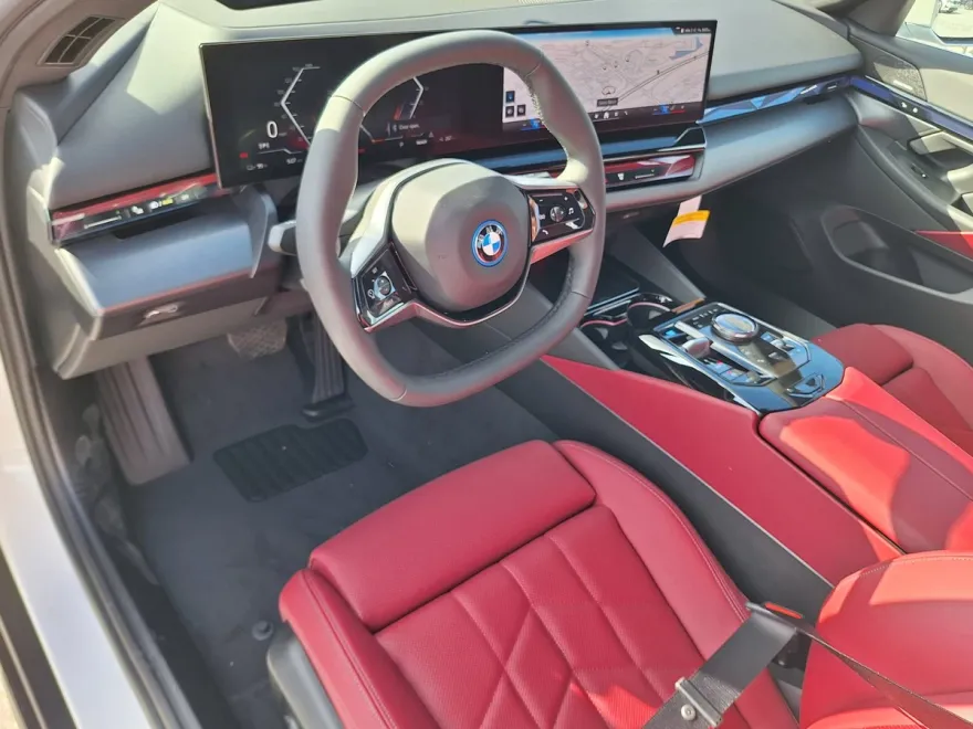 2024 Bmw i5 eDrive40 photo 1
