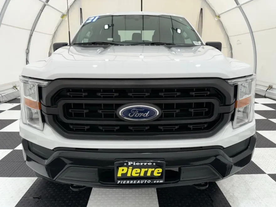 2021 Ford F-150 XL photo 1