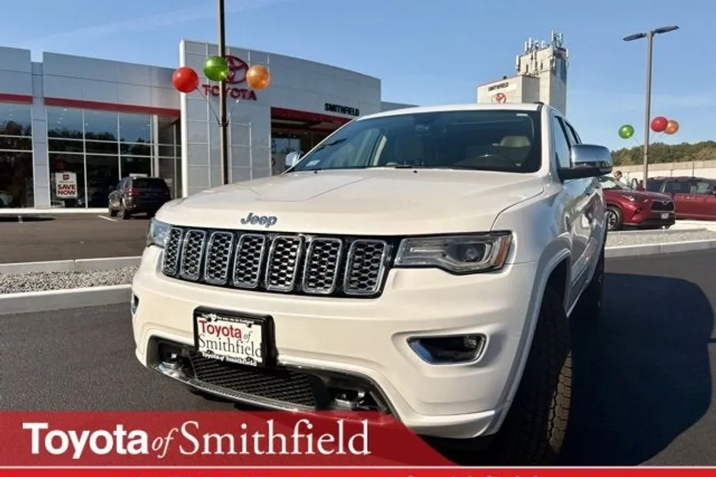 2017 Jeep Grand Cherokee Overland photo 1