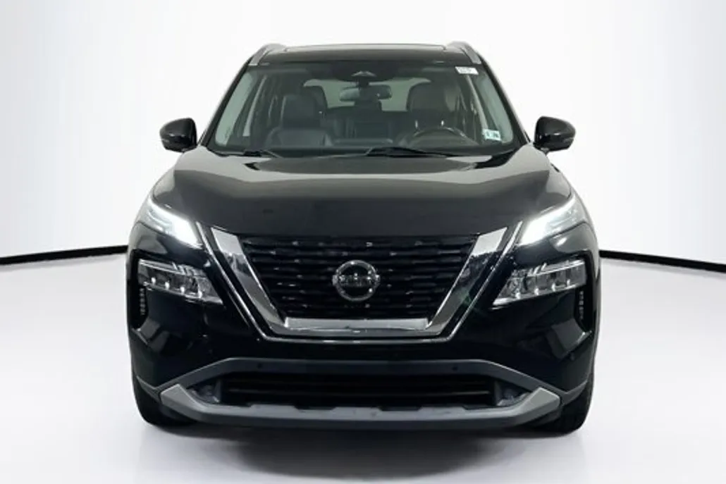 2021 Nissan Rogue SL photo 1
