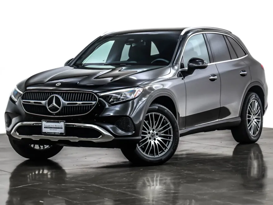 2025 Mercedes Benz GLC 300 photo 1
