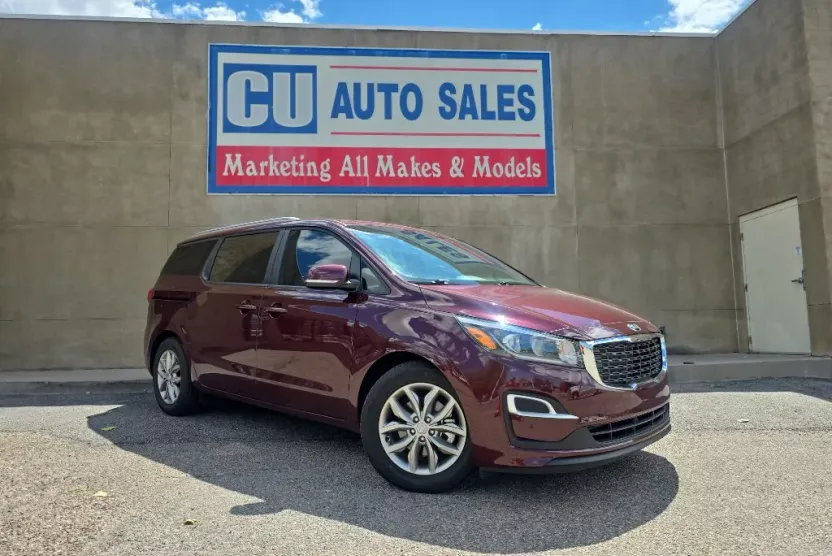 2020 Kia Sedona EX photo 1