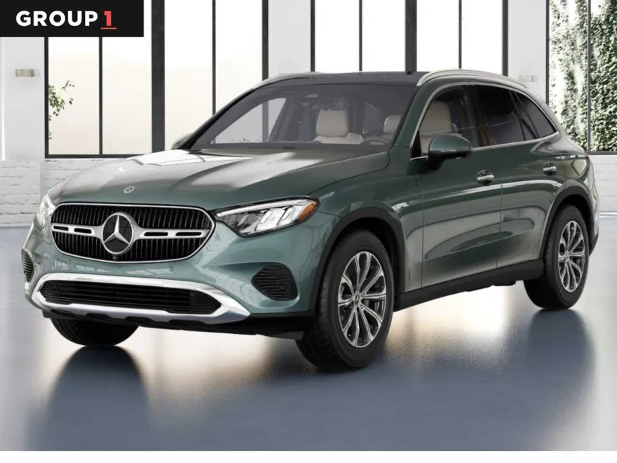 2026 Mercedes Benz GLC 300 photo 1