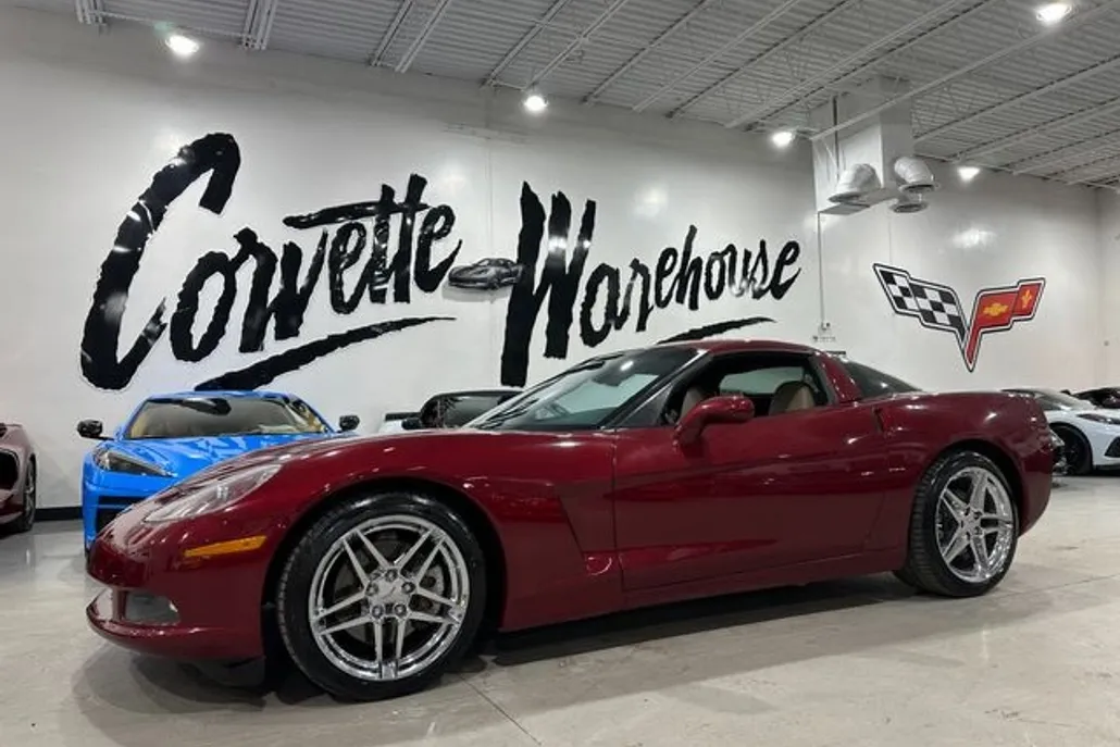 2005 Chevrolet Corvette 3LT photo 1