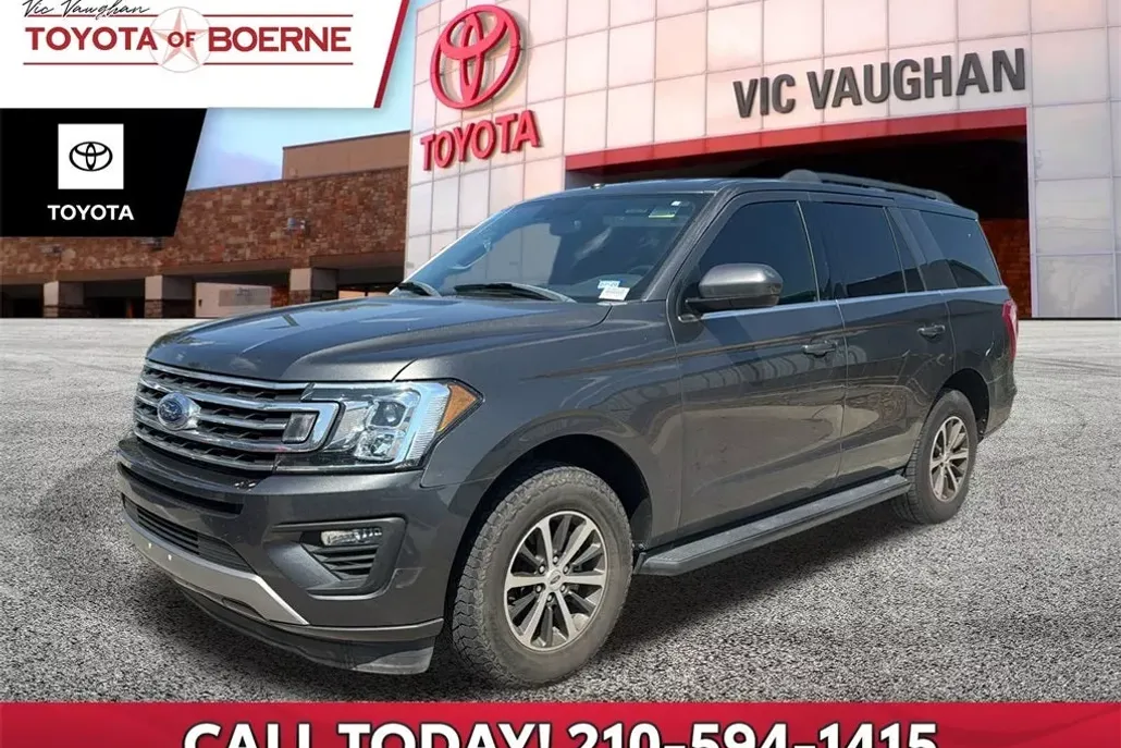 2018 Ford Expedition XLT photo 1