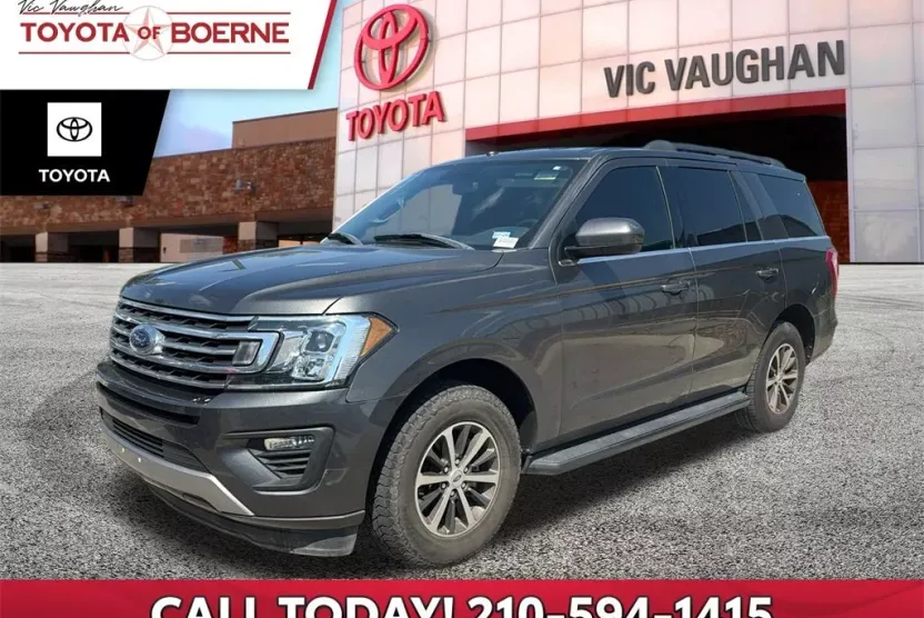 2018 Ford Expedition XLT photo 1