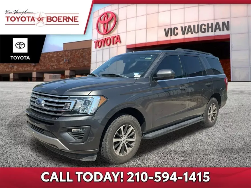 2018 Ford Expedition XLT photo 1