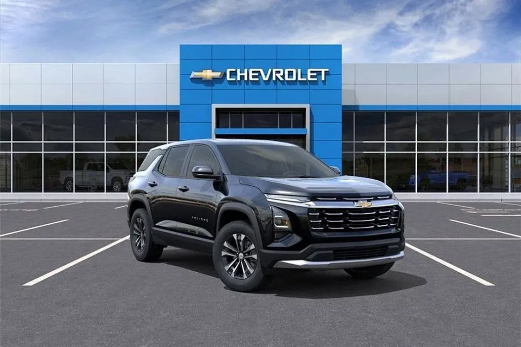 2026 Chevrolet Equinox LT photo 1