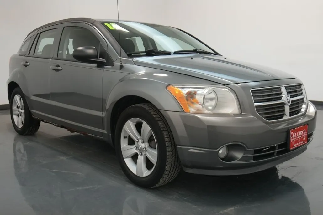 2011 Dodge Caliber Mainstreet photo 1