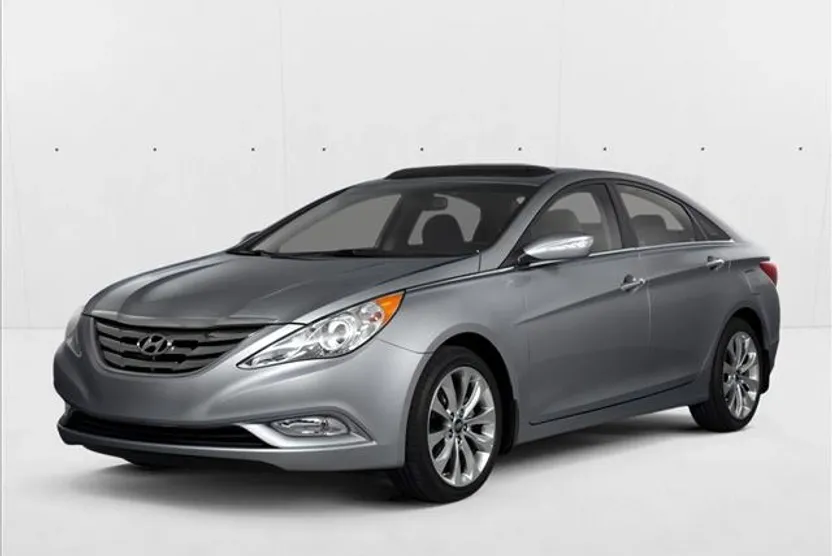 2013 Hyundai Sonata GLS photo 1