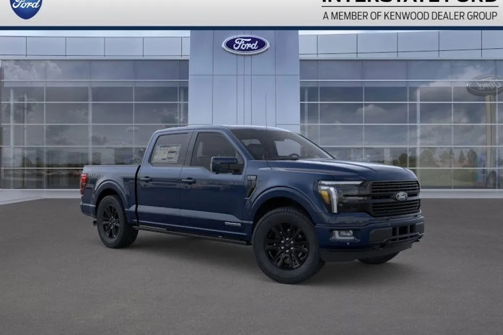 2025 Ford F-150 Platinum photo 1