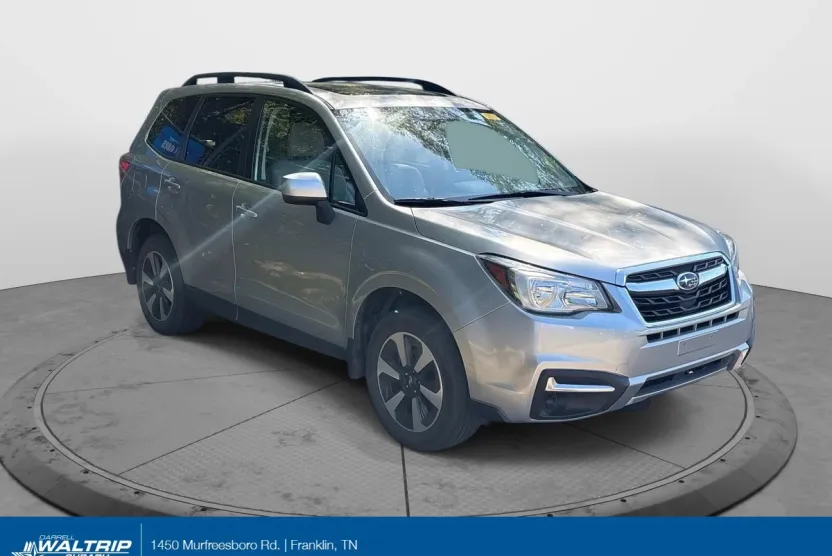 2018 Subaru Forester Premium photo 1