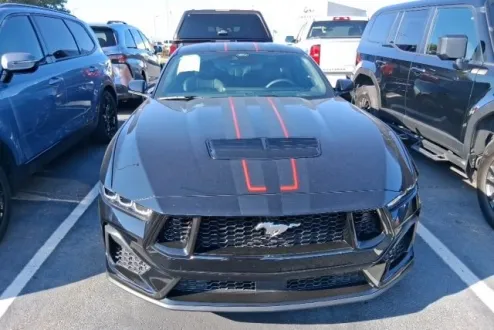 2025 Ford Mustang GT Premium photo 2