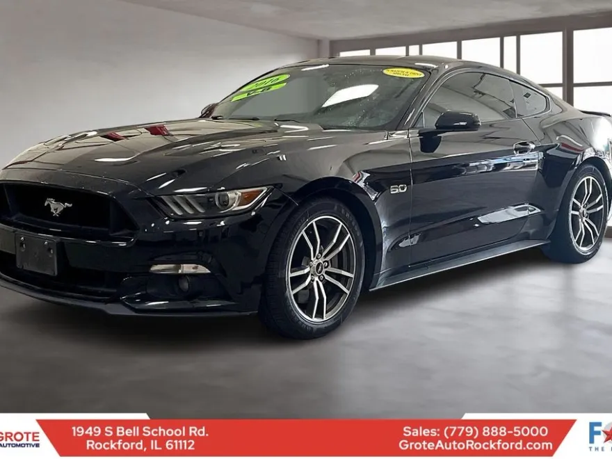 2016 Ford Mustang GT photo 1