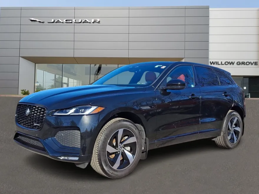 2025 Jaguar F-PACE R-Dynamic S P250 photo 1