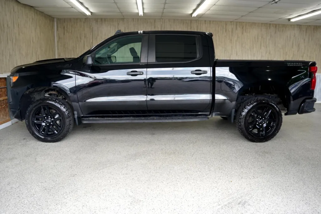 2022 Chevrolet Silverado 1500 Custom Trail Boss photo 1
