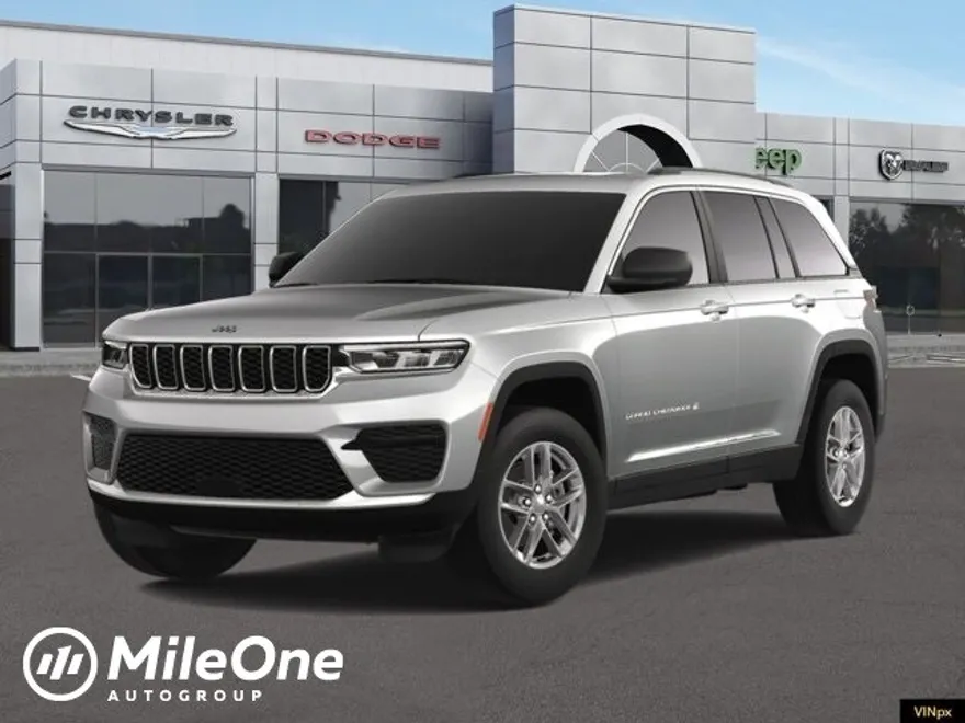 2025 Jeep Grand Cherokee Laredo photo 1