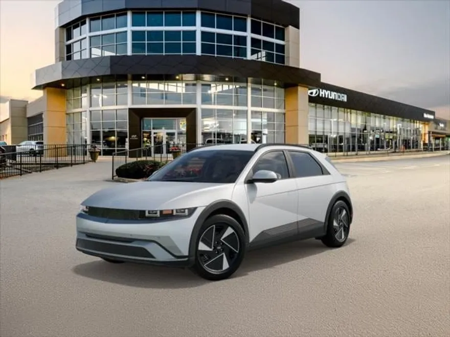 2025 Hyundai Ioniq 5 SEL photo 1