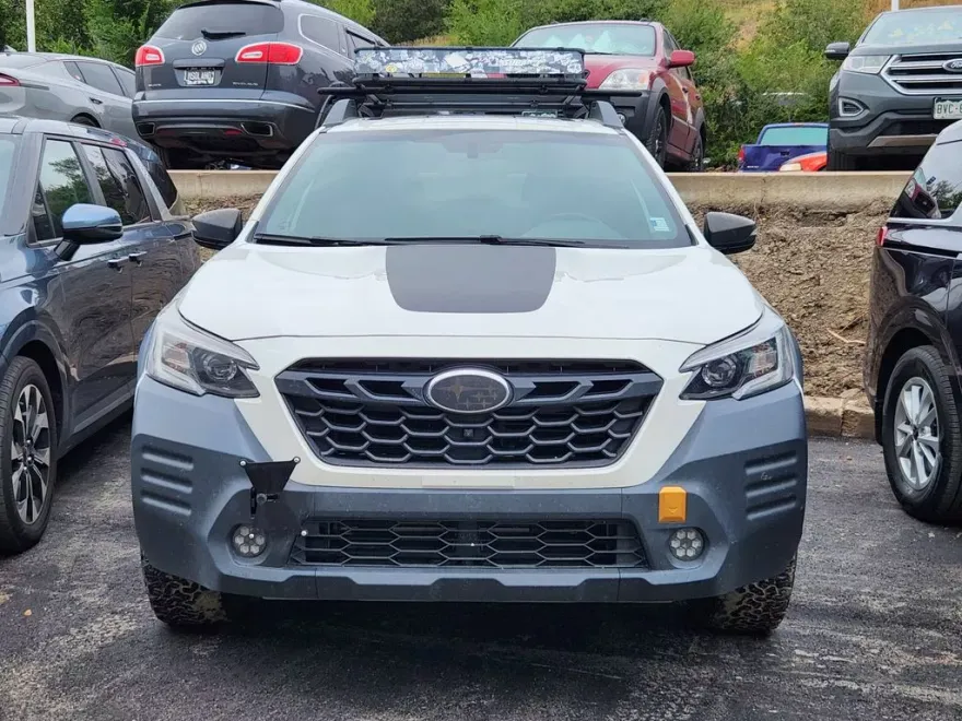 2022 Subaru Outback Wilderness photo 1