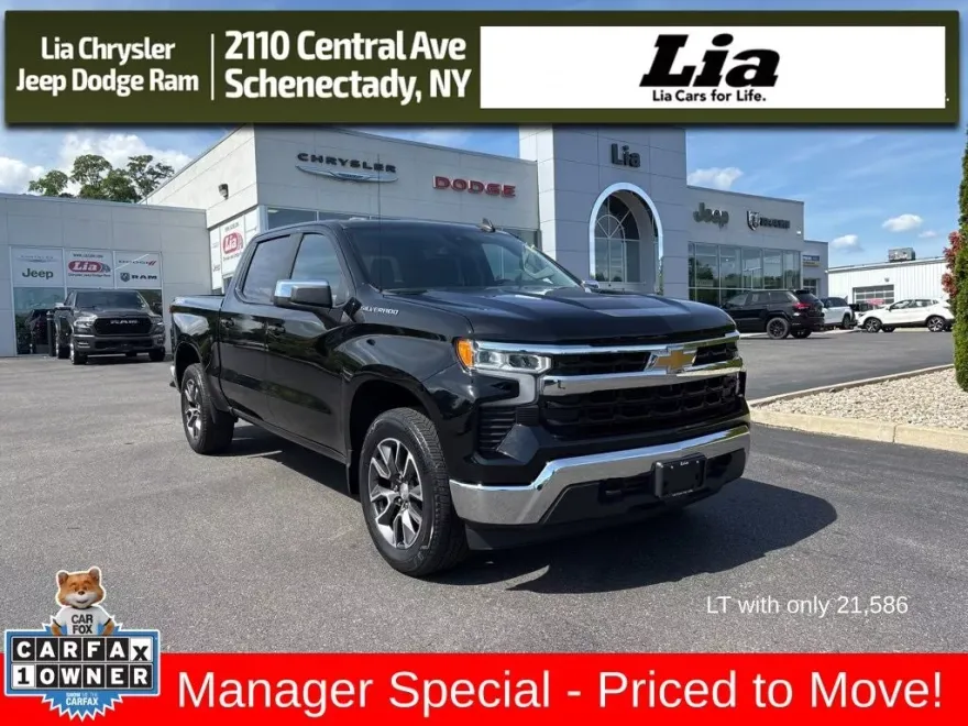2022 Chevrolet Silverado 1500 LT photo 1