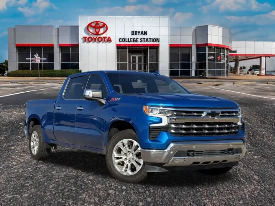 2022 Chevrolet Silverado 1500 LTZ photo 1