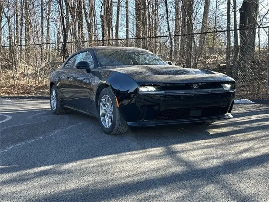 2025 Dodge Charger Daytona R/T AWD photo 1
