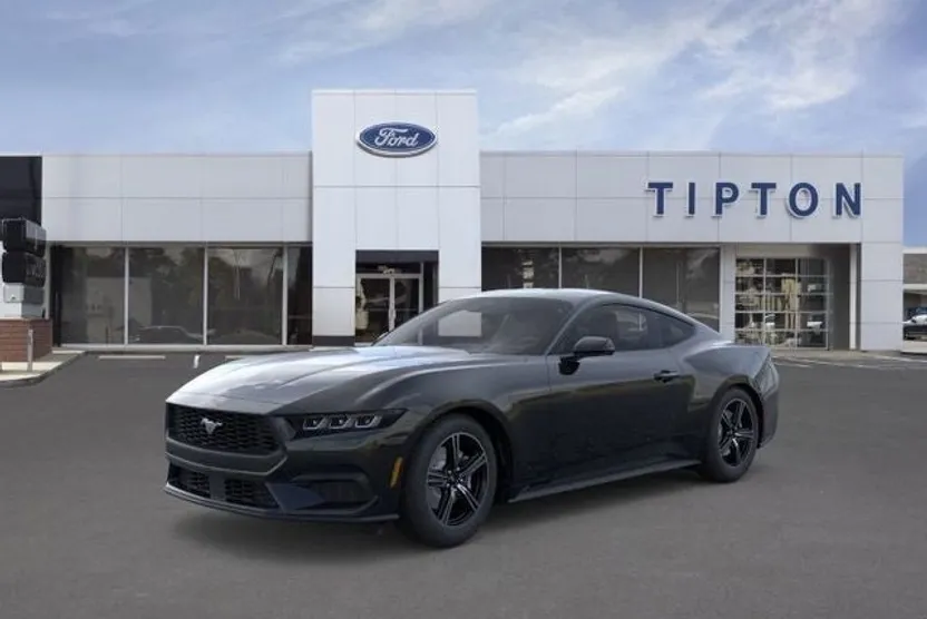 2025 Ford Mustang EcoBoost photo 1