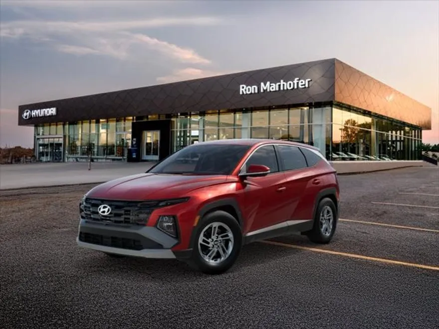 2025 Hyundai Tucson SE photo 1