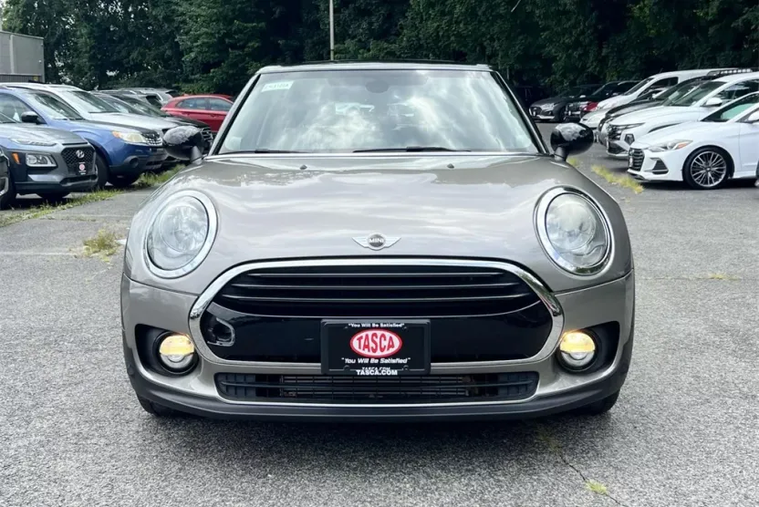 2017 Mini Clubman Base ALL4 photo 1