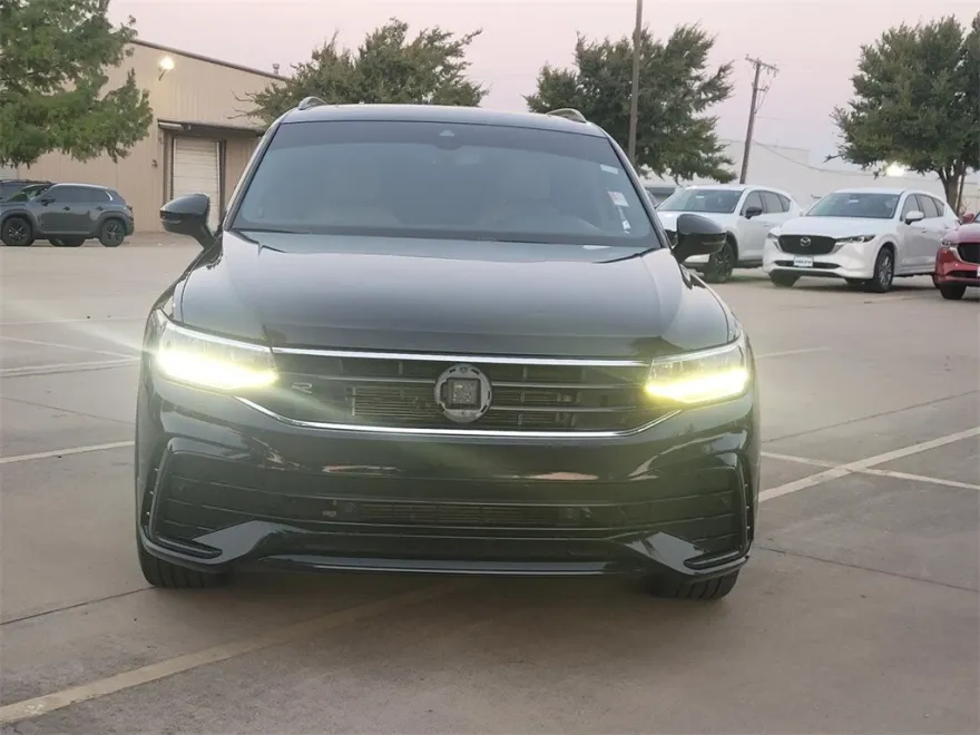 2023 Volkswagen Tiguan SE R-Line Black photo 1