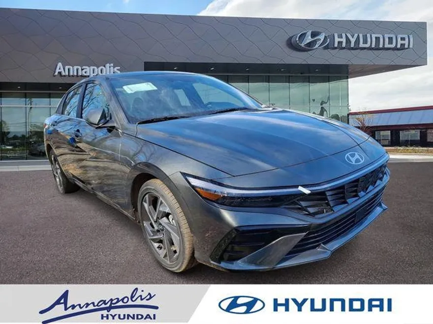 2025 Hyundai Elantra Hybrid Limited photo 1