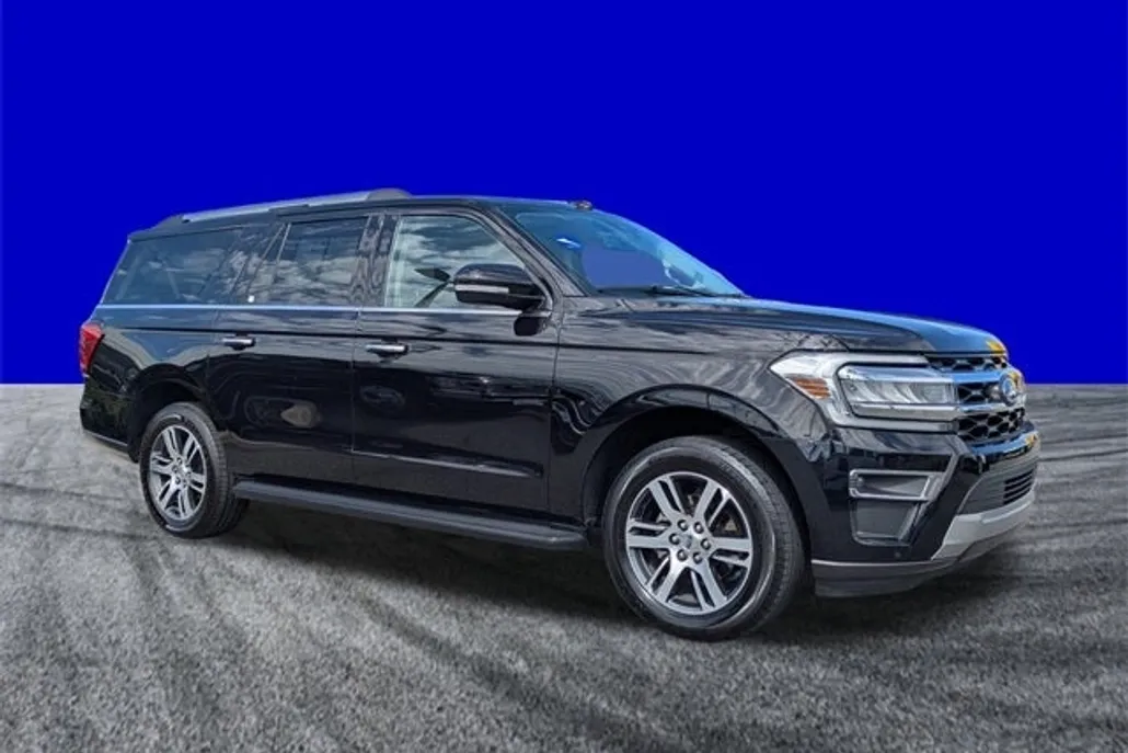 2024 Ford Expedition MAX Limited photo 1