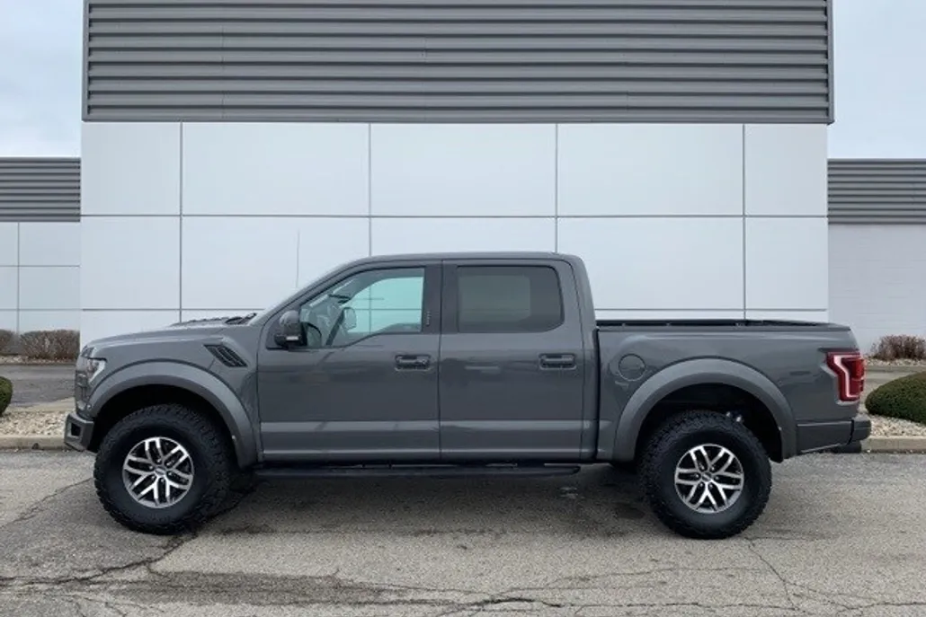 2018 Ford F-150 Raptor photo 1