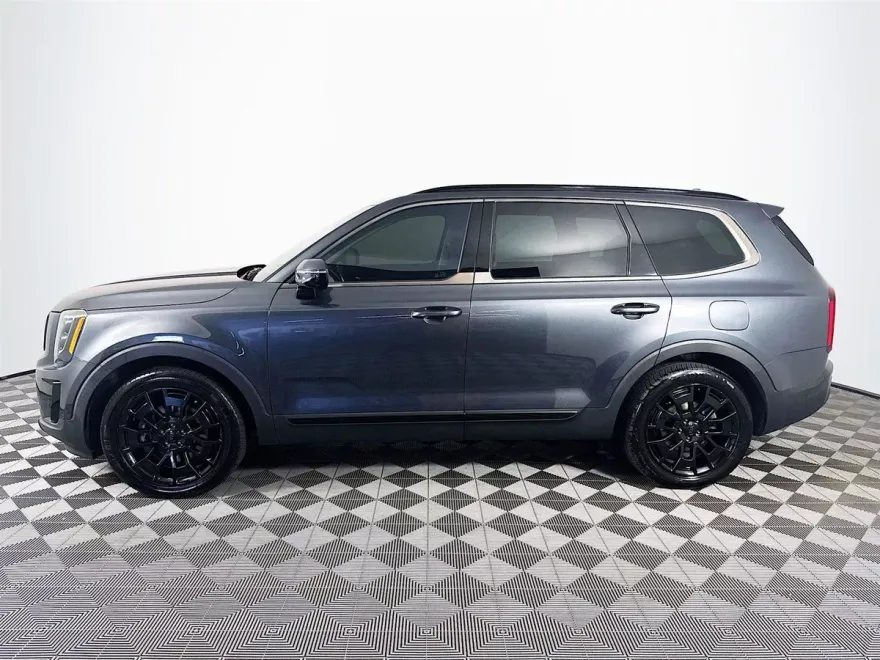 2021 Kia Telluride SX photo 1