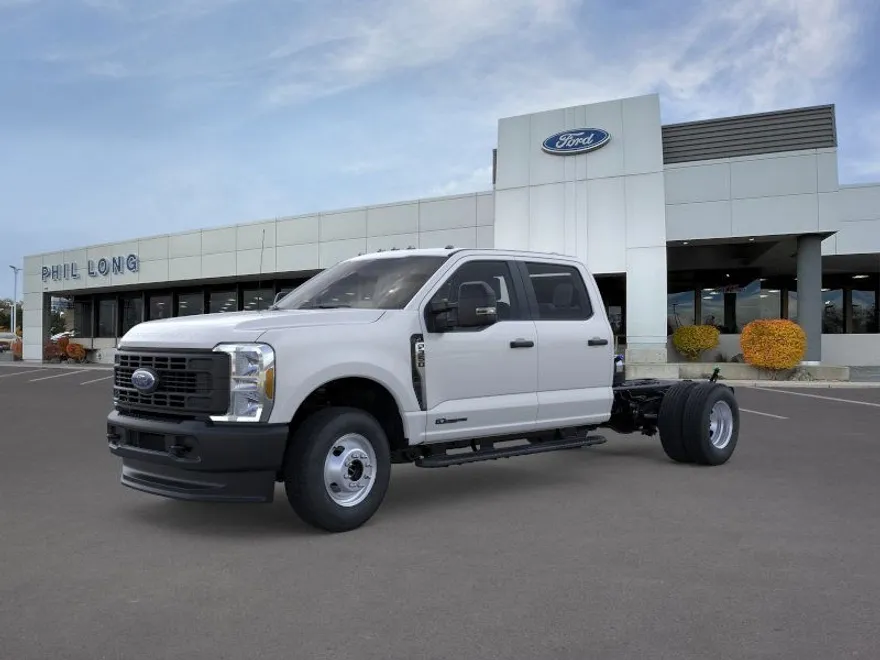 2026 Ford F-350 photo 1